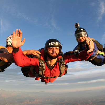 Learn to Skydive today - Daniele Vitorino